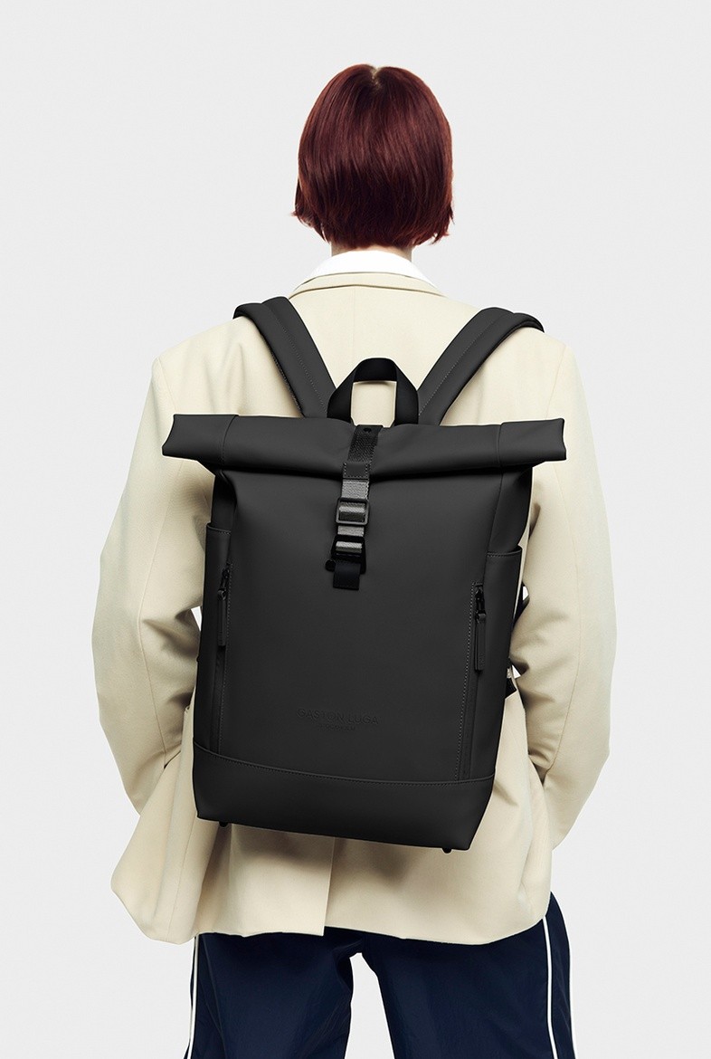 RULLEN 13'' | Gaston Luga | veganer Rucksack | Black